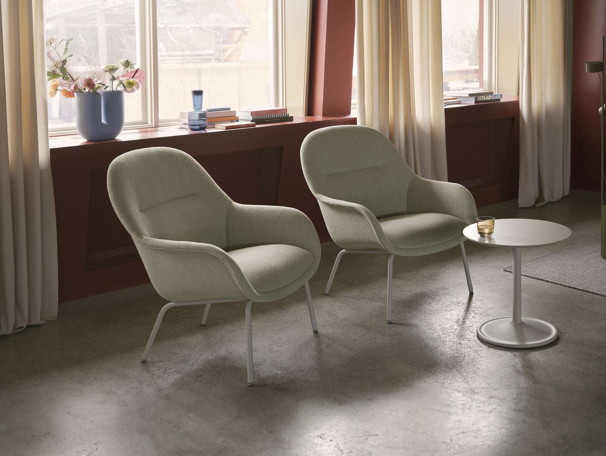 Fiber Lounge Armchair - Tube Base