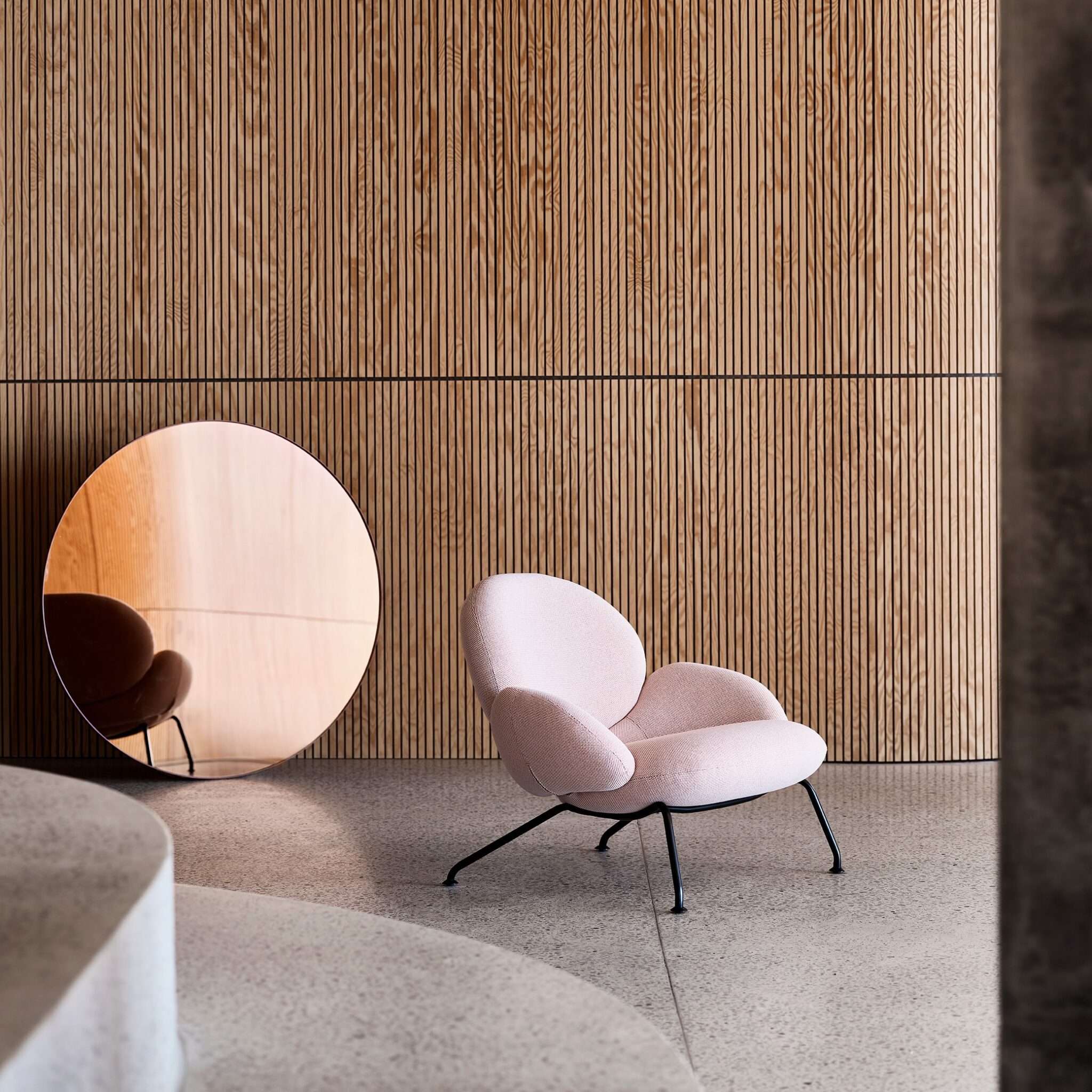 Curved Wood Bent BAIXA Comfortable Lounge Chair