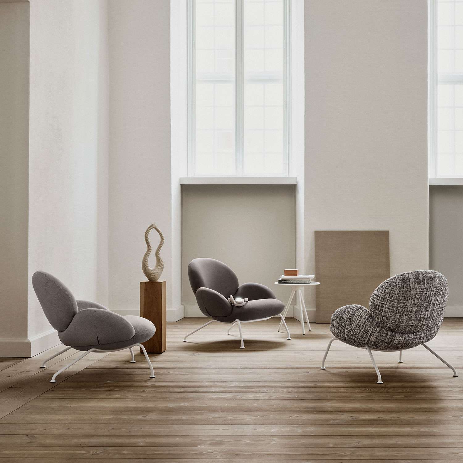 Curved Wood Bent BAIXA Comfortable Lounge Chair