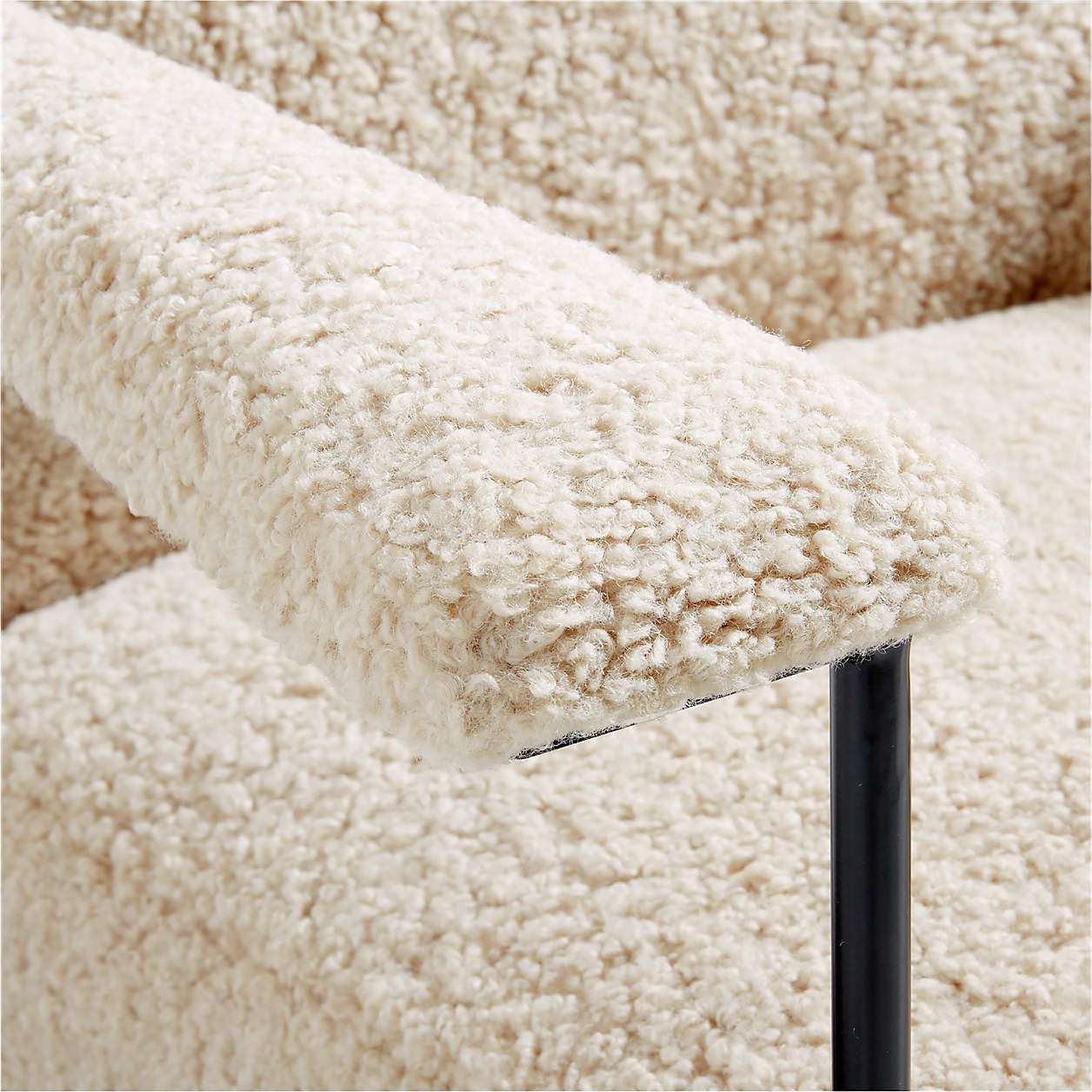 Modern Minimalist Commercial Spaces Off-white Faux Shearling Upholstery Metal Accent Chair with Hairpin Legs