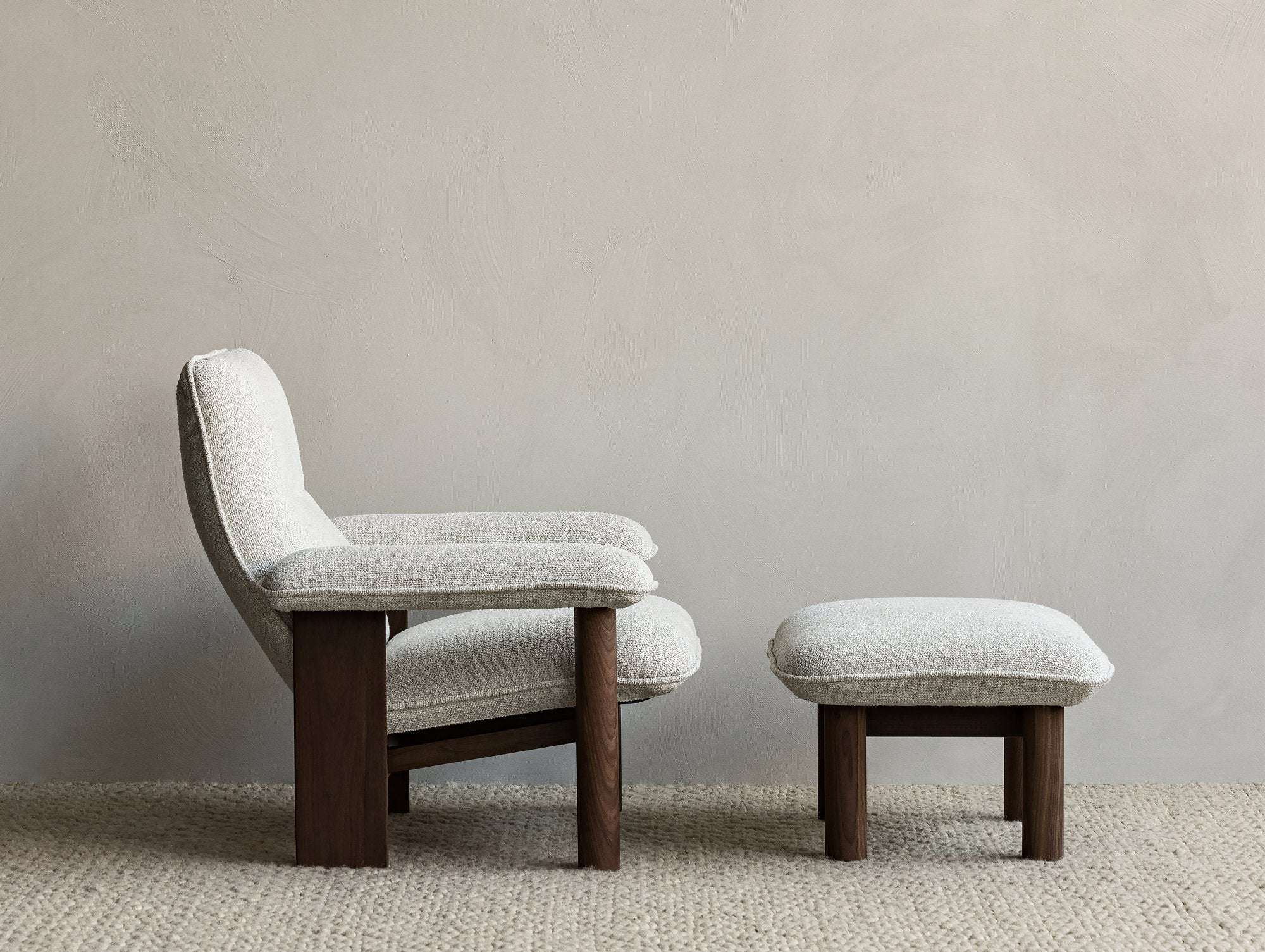 Scandinavian Mid-Century Design Low-Lying Brasilia Lounge Chair